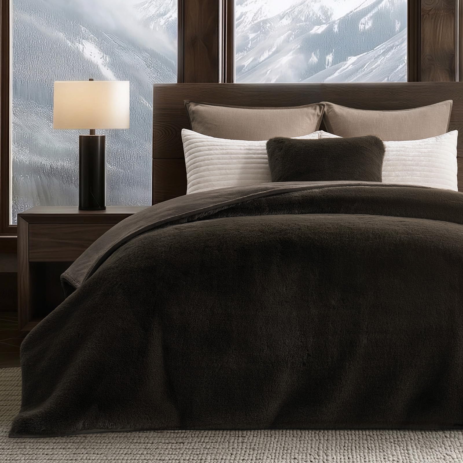 EVERGRACEHOME Luxury Soft Faux Chinchilla Fur Throw Blanket for Couch, Warm Thick Heavy Winter Throw Blanket 1220GSM for Bed, Fluffy Cozy Mink Blanket with Reversible Velvet, Brown Sable, 50"x60"