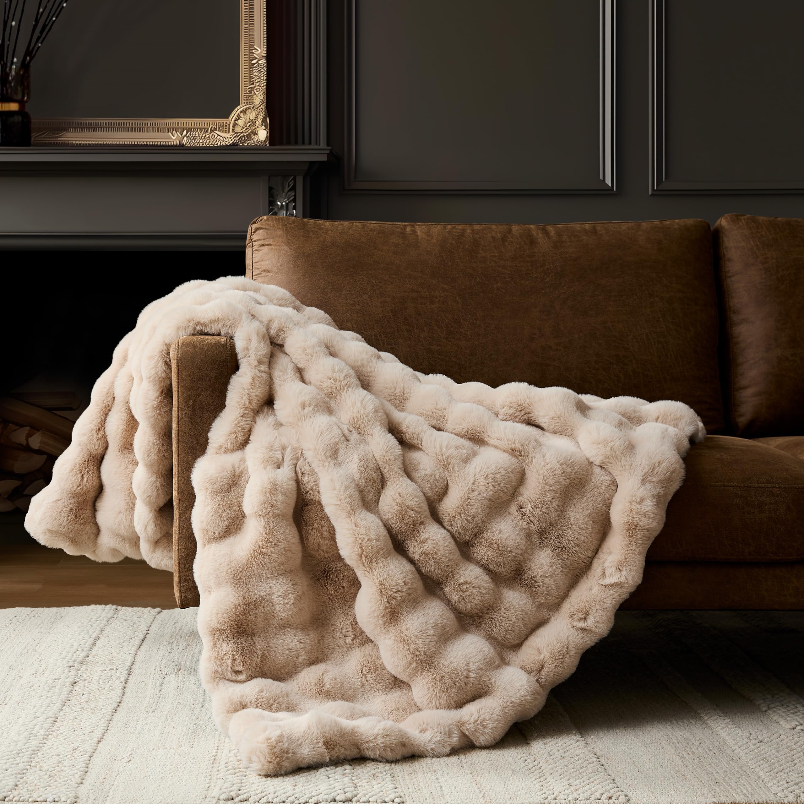 WDCOZY Luxury Bubble Throw Blanket, Faux Rabbit Fur Mink Plush Throw for Couch, Sofa and Bed, Soft Fluffy Fuzzy Furry Cozy Blanket, Thick and Warm for Women, 50x60 inches, Tie-Dye Grey, 950 GSM