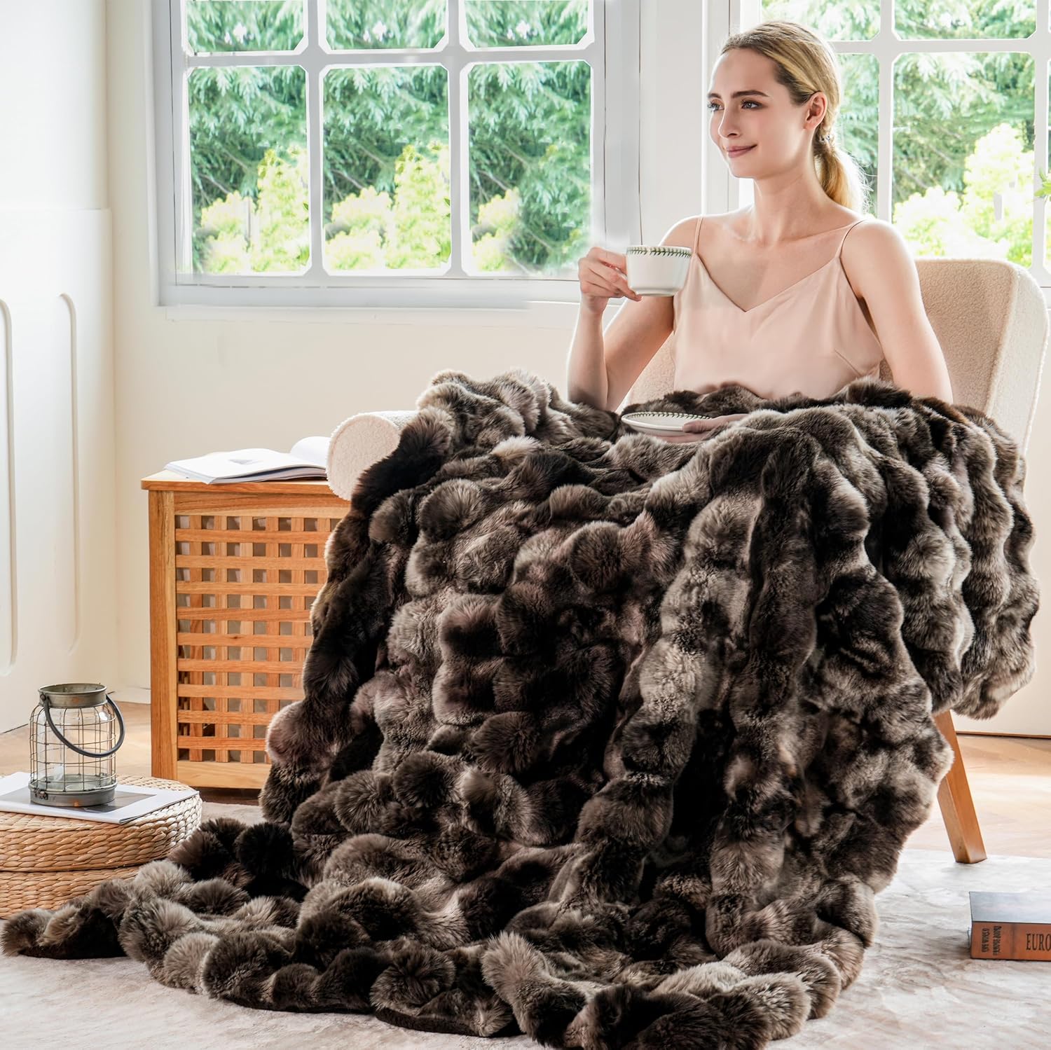 Tie-dye Coffee Faux Fur Throw Blanket, 50"×60" 1100GSM Soft Plush Blanket for Couch & Gift
