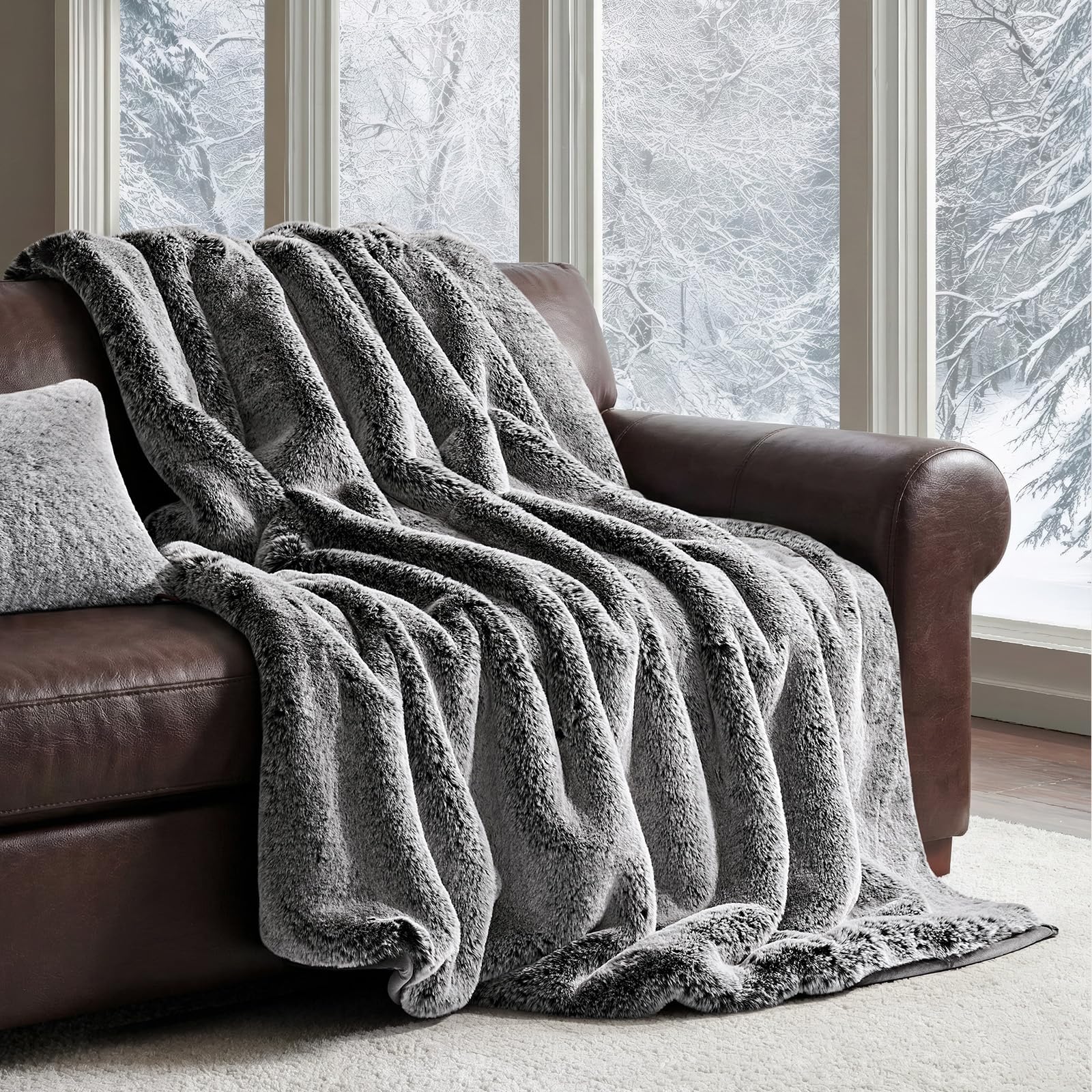 EVERGRACEHOME Luxury Soft Faux Chinchilla Fur Throw Blanket for Couch, Warm Thick Heavy Winter Throw Blanket 1220GSM for Bed, Fluffy Cozy Mink Blanket with Reversible Velvet, Brown Sable, 50"x60"