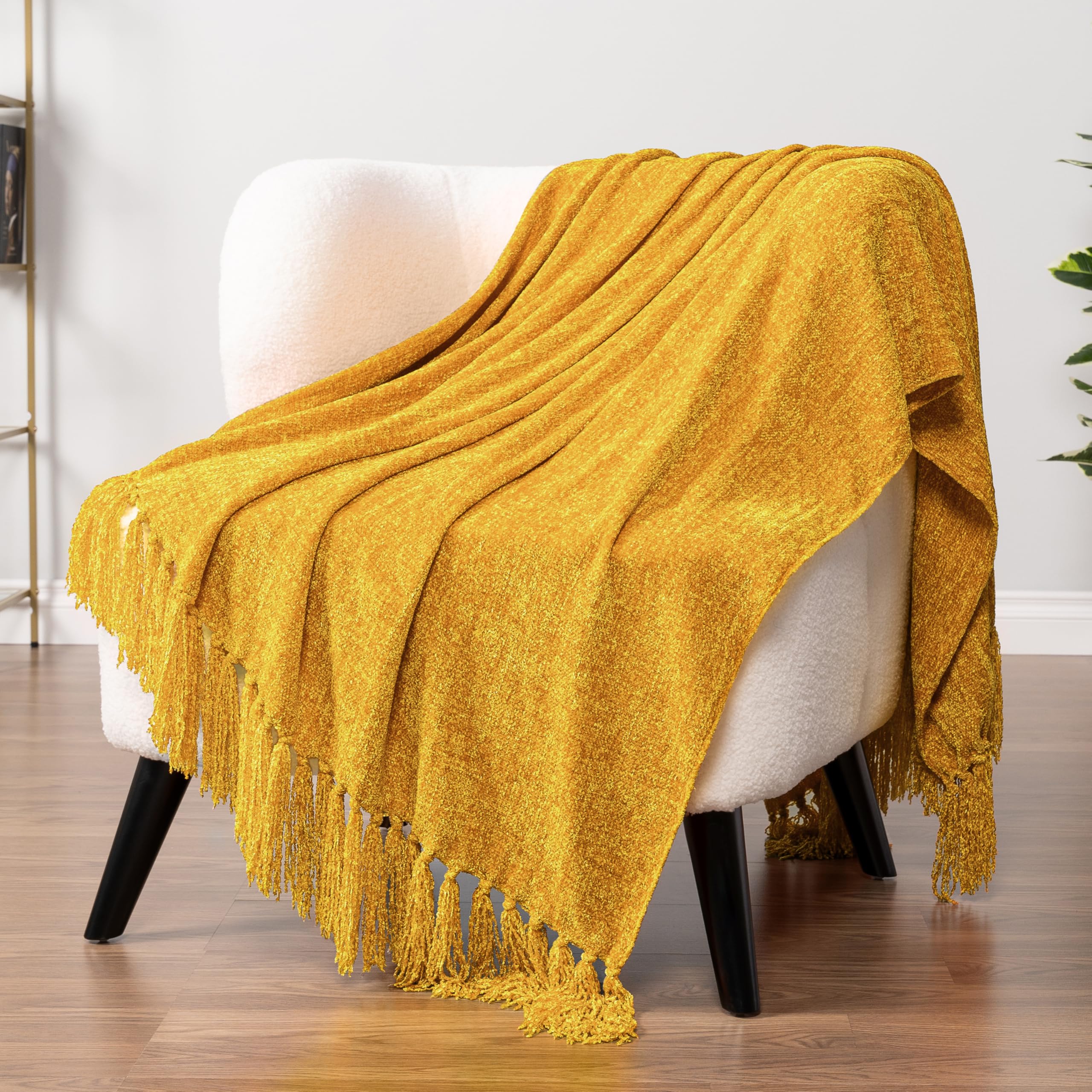 PAVILIA Olive Green Chenille Throw Blanket for Couch Sofa, Soft Olive Knit Throw with Tassel, Decorative Blanket for Bed Chair Living Room, Olive Green 50x60